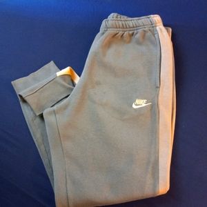Nike Sweatpants